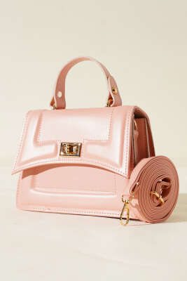 Pazarium - Kilit Detaylı Kenar Dikişli Çanta Pudra