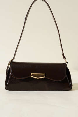 Mıknatıs Kapaklı Rugan Çanta Acı Kahve - Thumbnail