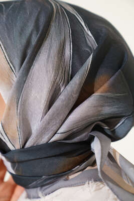 Tuval Desen Eşarp Gri - Thumbnail