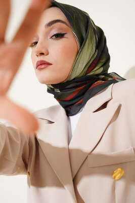 Tuval Desen Eşarp Yeşil - Thumbnail