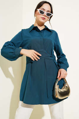 Pazarium - Gizli Düğmeli Kendinden Kuşaklı Gömlek Petrol