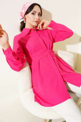 Pazarium - Gizli Düğmeli Kendinden Kuşaklı Gömlek Fuşya