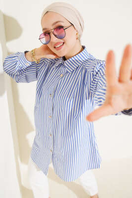 Pazarium - Omuz Büzgülü Çizgili Gömlek Mavi