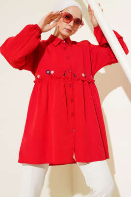 Pazarium - Pileli Çiçek Nakışlı Gömlek Kırmızı