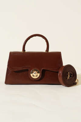 Gold Kilitli Rugan Çanta Kahve - Thumbnail