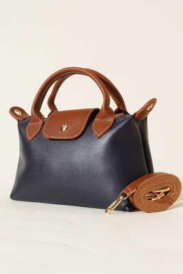 Pazarium - Mıknatıslı Kısa Kulplu Çanta Lacivert