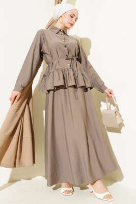 Pazarium - Metal Düğmeli Fırfırlı Etekli İkili Takım Vizon