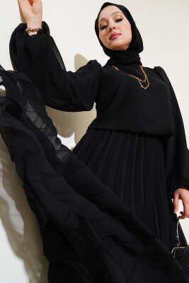 Pazarium - Bel Lastikli Pileli Şifon Elbise Siyah