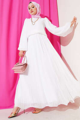 Pazarium - Bel Lastikli Pileli Şifon Elbise Beyaz