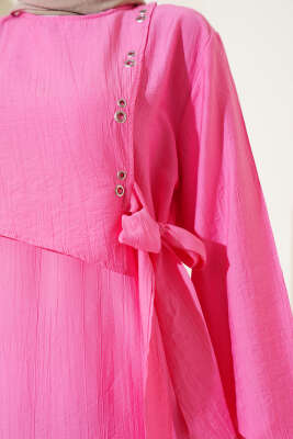 Kuş Gözü Detaylı Yandan Bağlamalı Elbise Pembe - Thumbnail