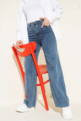 Salaş Kesik Paça Pantolon Orta Mavi Kar - Thumbnail