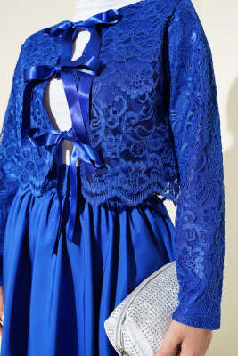 Dantelli Fiyonk Bağcıklı Etekli İkili Takım Saks - Thumbnail