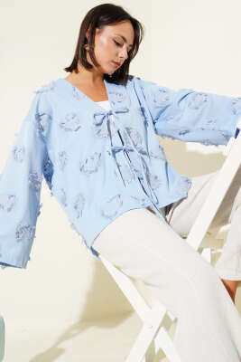 Pazarium - Önü Bağcıklı Püskül Detaylı Kimono Mavi