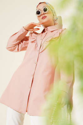 Pazarium - Önü Fırfır Taş Şerit Geçişli Düğmeli Gömlek Pudra