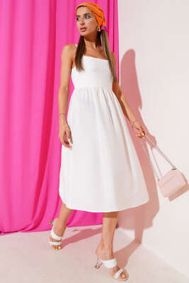 Pazarium - İnce Askılı Gipeli Elbise Beyaz