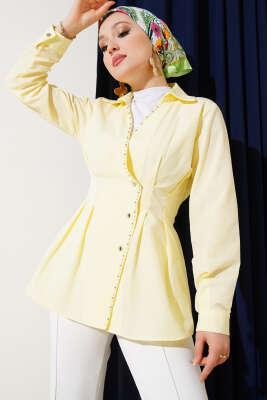 Pazarium - İnci Detaylı Belden Pileli Gömlek Sarı