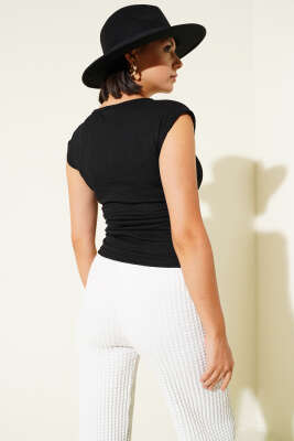 Yan Büzgülü Bürümcük Bluz Siyah - Thumbnail