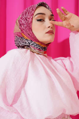 Pazarium - Çiçekli Karışık Desenli Eşarp Kırmızı