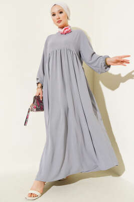 Pazarium - Önü Büzgülü Bilekleri Lastikli Elbise Gri