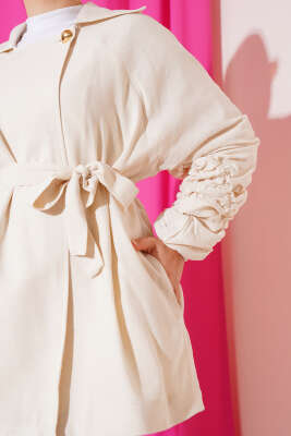 Gold Düğmeli Kolları Büzgülü Ceket Bej - Thumbnail