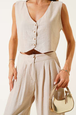 Kolsuz Düğmeli Yelekli İkili Takım Bej - Thumbnail