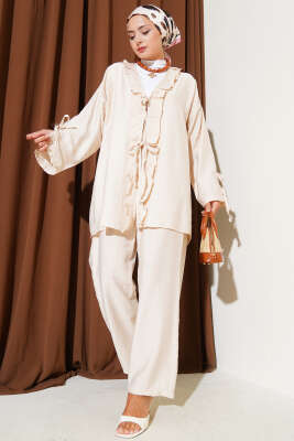 Pazarium - Yaka Fırfır Detaylı İkili Takım Bej