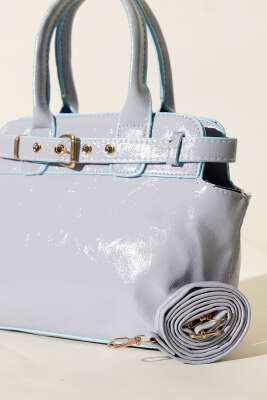 Kemer Geçiş Detaylı Parlak Çanta Bebe Mavi - Thumbnail