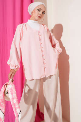 Pazarium - V Yaka Önü Brit Düğmeli Gömlek Pudra