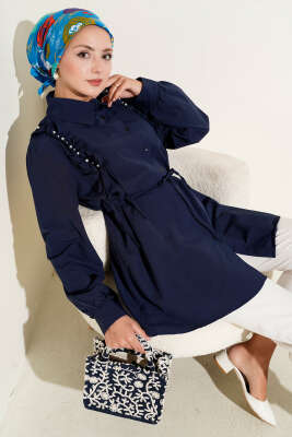 Pazarium - Omuz Fırfırlı İncili Gömlek Lacivert