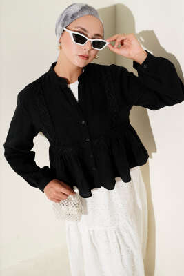 Dantel Detaylı Kısa Bluz Siyah - Thumbnail