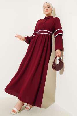 Pazarium - Yarım Düğmeli Garnili Kuşaklı Elbise Bordo
