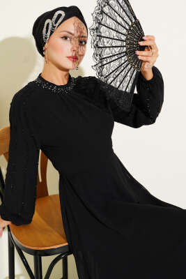 Pazarium - Şifon Kolları Taşlı Abiye Elbise Siyah