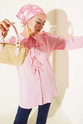 Pazarium - Bebe Yaka Fiyonklu Gömlek Pembe
