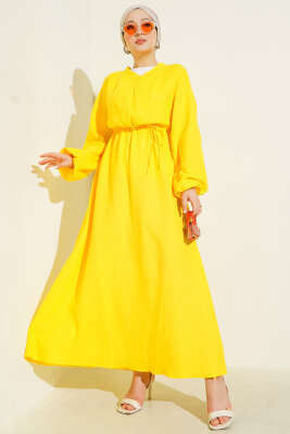 Pazarium - Önü Büzgülü İp Bağcıklı Elbise Sarı