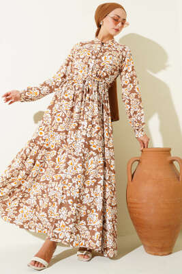 Pazarium - Hakim Yaka Bel Tünelli Desenli Elbise Kahve