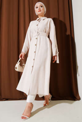 Pazarium - Tahta Düğmeli Kuşaklı Tensel Uzun Gömlek Bej