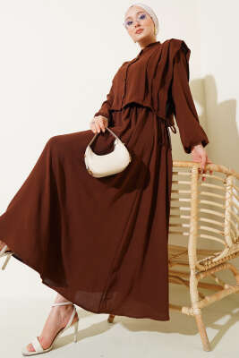 Pazarium - Önü Pile Detaylı Bolerolu Elbise Kahve
