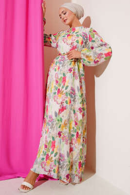 Pazarium - Çiçek Desenli Büzgü Pileli Elbise Yeşil