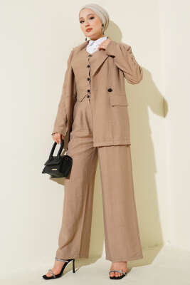 Omuz Vatkalı Ceketli Yelekli Üçlü Takım Latte - Thumbnail