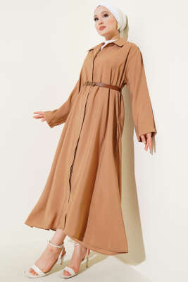 Pazarium - Boydan Düğmeli Kemerli Basic Elbise Camel