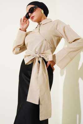 Pazarium - Belden Bağlama Detaylı Kısa Gömlek Kum Bej