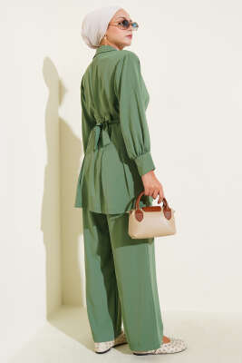 Bel Pileli Kuşaklı Fermuarlı İkili Takım Çağla Yeşili - Thumbnail