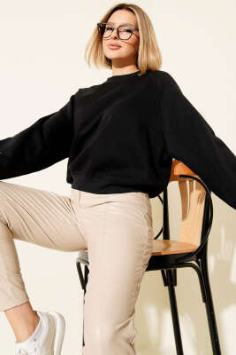 Pazarium - Şardonlu Basic Kısa Sweatshirt Siyah