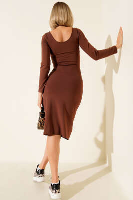 Yanları Büzgülü Uzun Kol Midi Elbise Kahve - Thumbnail