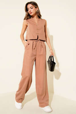 Pazarium - Gold Detaylı Yelekli Süet İkili Takım Latte