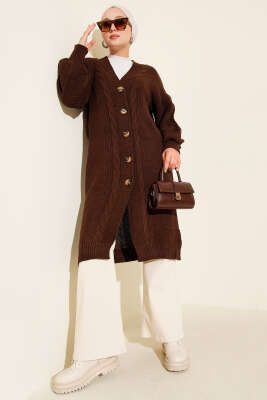 Sarmal Detaylı Düğmeli Uzun Triko Hırka Kahve - Thumbnail