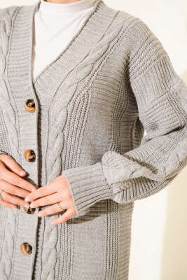 Sarmal Detaylı Düğmeli Uzun Triko Hırka Gri - Thumbnail