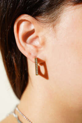 Pazarium - Taşlı Kare Küpe Gold