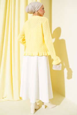 Fırfırlı Düğmeli Kısa Triko Hırka Sarı - Thumbnail