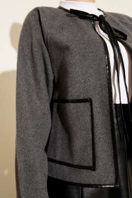 Deri Biyeli Kaşe Kısa Ceket Füme - Thumbnail